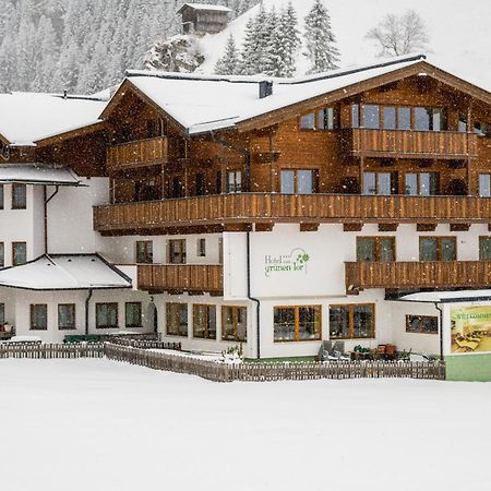 Hotel Zum Gruenen Tor Tux Εξωτερικό φωτογραφία